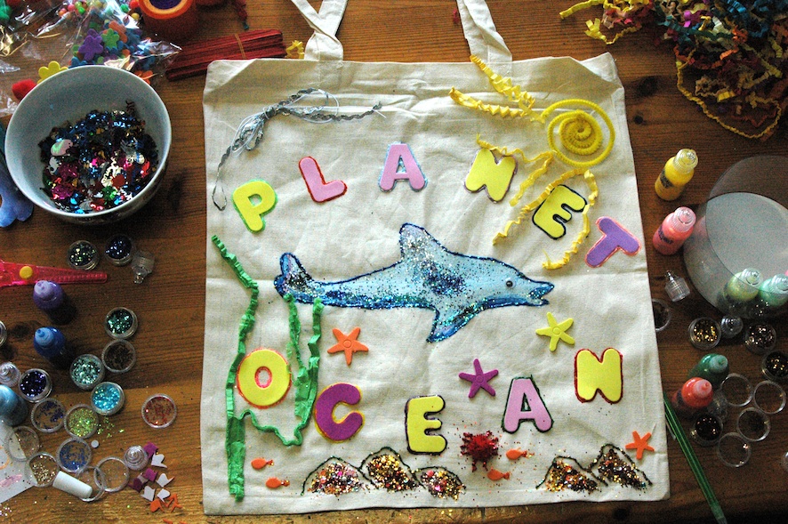 Planet Ocean bag