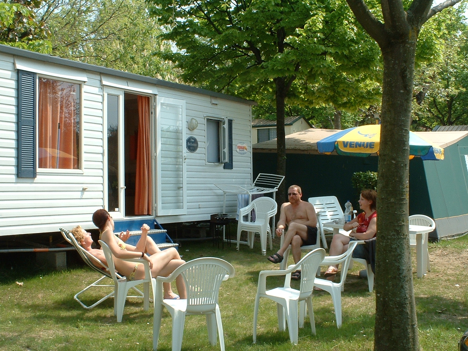 venue-easteroffers