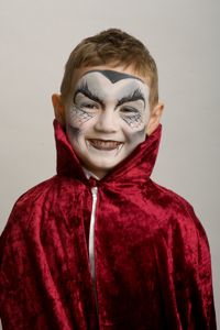 Face painting for Hallowe'en - Parenting Without Tears