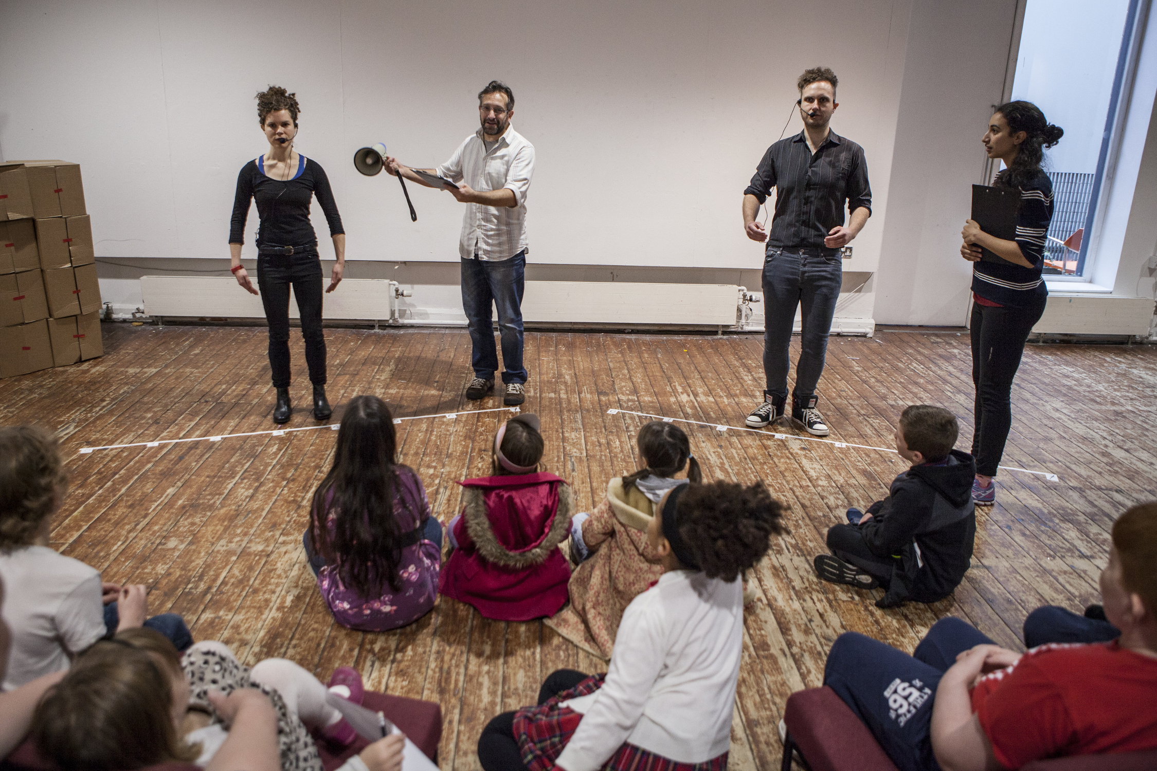 were-stuck-theatre-maths-robots