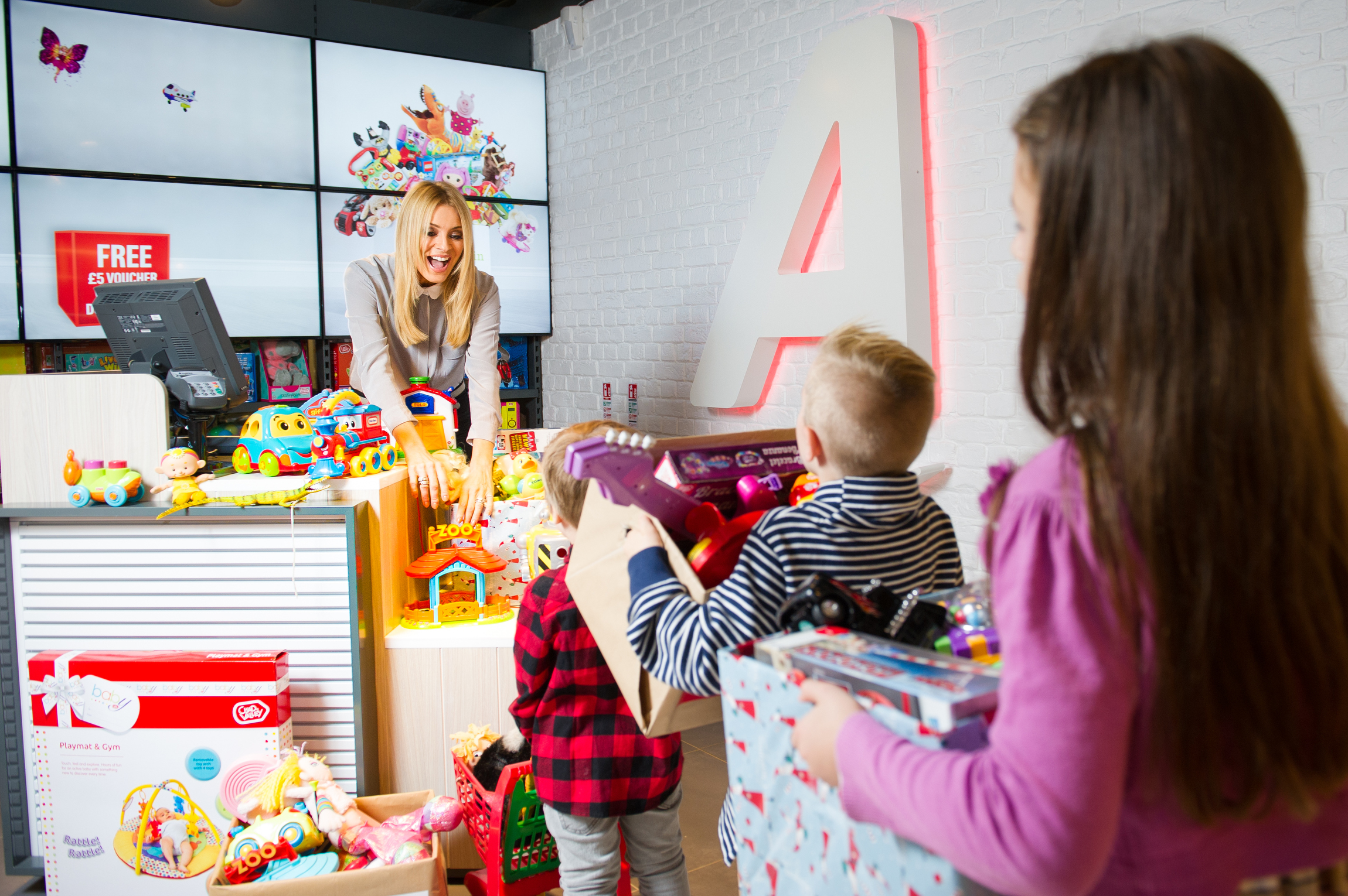 Tess Daly at Argos Toy Exchange